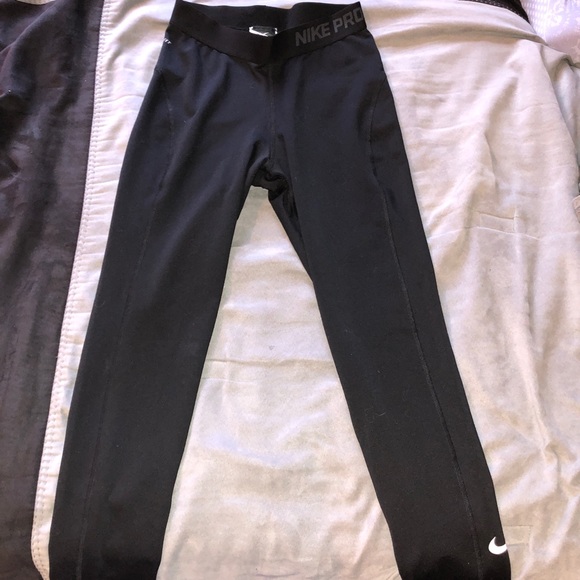 Nike Pro Dri-Fit Black Legging Small - Picture 2 of 5